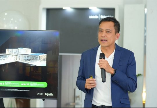 Schneider Electric HEMS